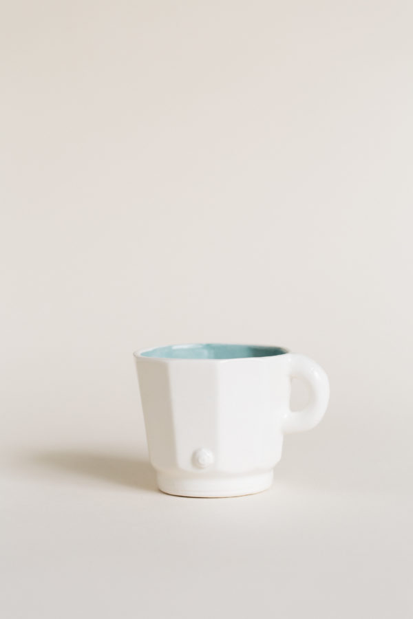 Taza de cerámica grande, artesanal, hecha a mano, café por un mundo mejor